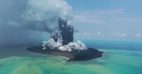 Eruption du volcan Hunga-Tonga
