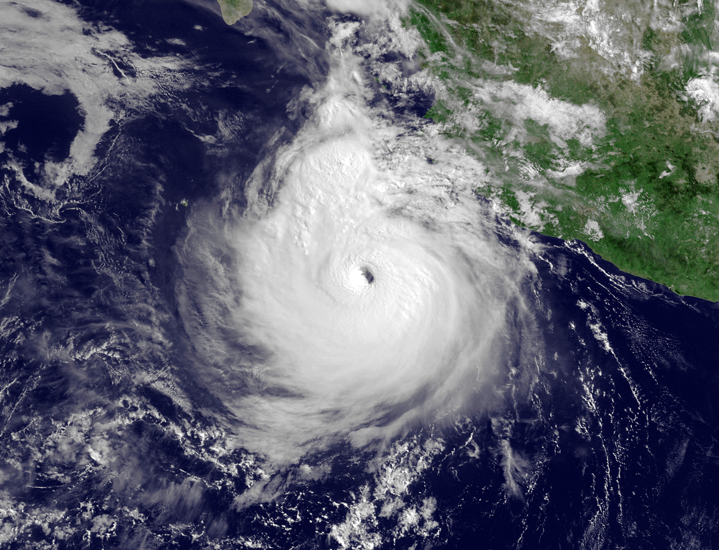 https://www.lameteo.org/images/news/Hurricane_Dora_July_21_1445Z.jpg